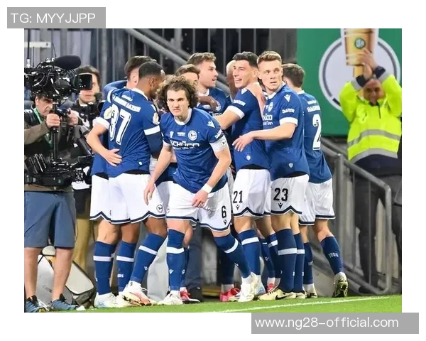 德甲历史冷门皇马狂胜尤文图斯五球引发全场震动