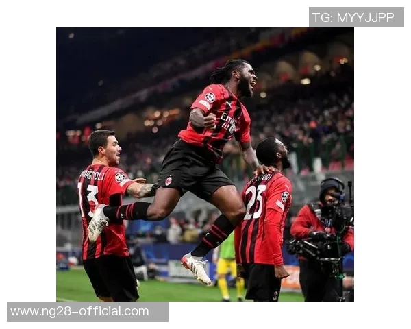 国王杯激战AC米兰险胜利物浦神奇扑救引发全场沸腾与转会传闻